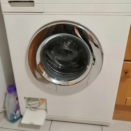 2 Zi Souterrain In Schierstein Apartamento